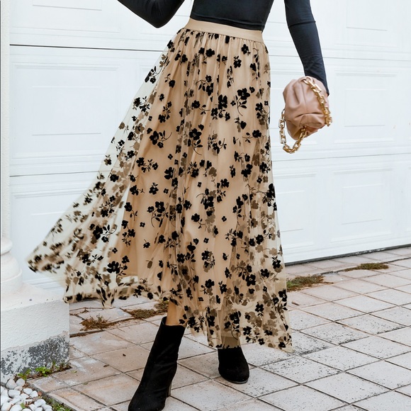 Cupshe Dresses & Skirts - Cupshe skirt